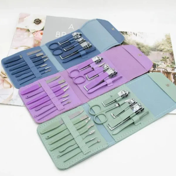 💅 16-in-1 Nail Kit ✨ – Manicure & Pedicure Grooming Set 🧴✂️