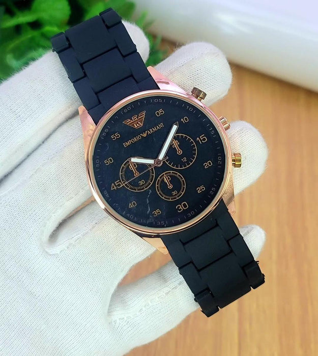 ⌚ Men's Watch – Multiple Color Straps ✨