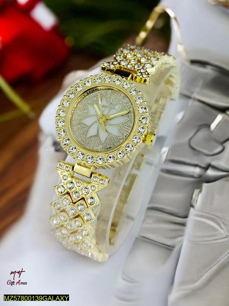⌚ Women’s Fancy Bracelet Analog Watch – Golden ✨💛