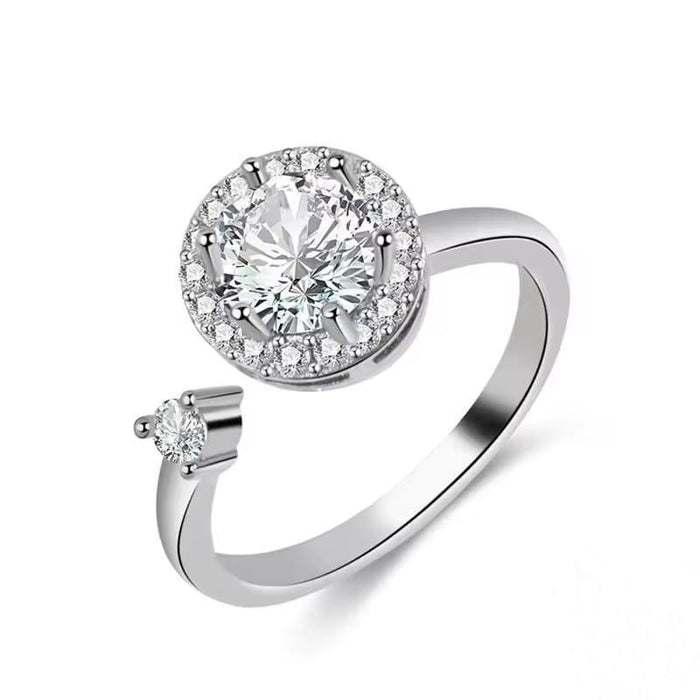 💍 Elegant Spinning Ring – Crystal Charm, Adjustable ✨💎