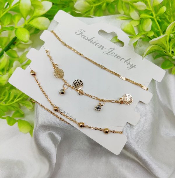 💖 Imported Triple-layered Adjustable Bracelet Set ✨ – Elegant Fashion Jewelry for Girls & Women 🎀