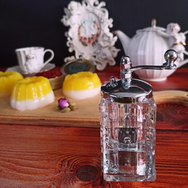 🌿✨ Saffron & Pepper Grinder | Portable Spice Mill | Premium Quality Grinder 🧂💎
