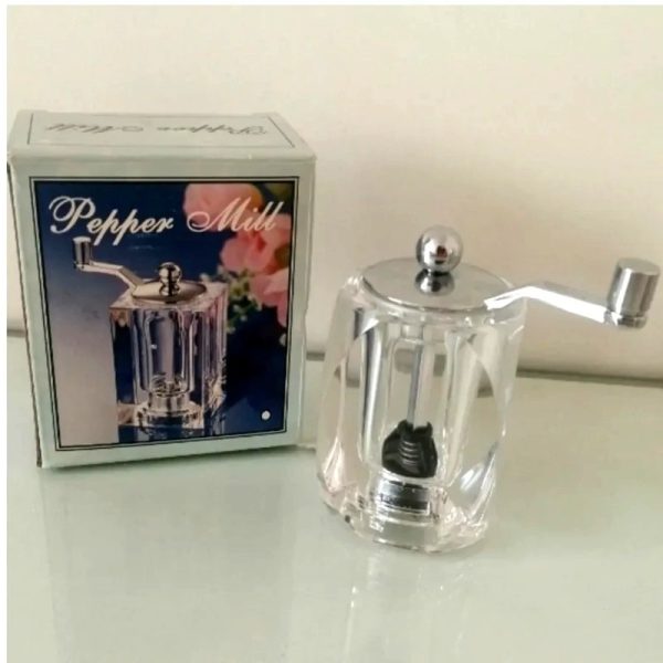 🌿✨ Saffron & Pepper Grinder | Portable Spice Mill | Premium Quality Grinder 🧂💎
